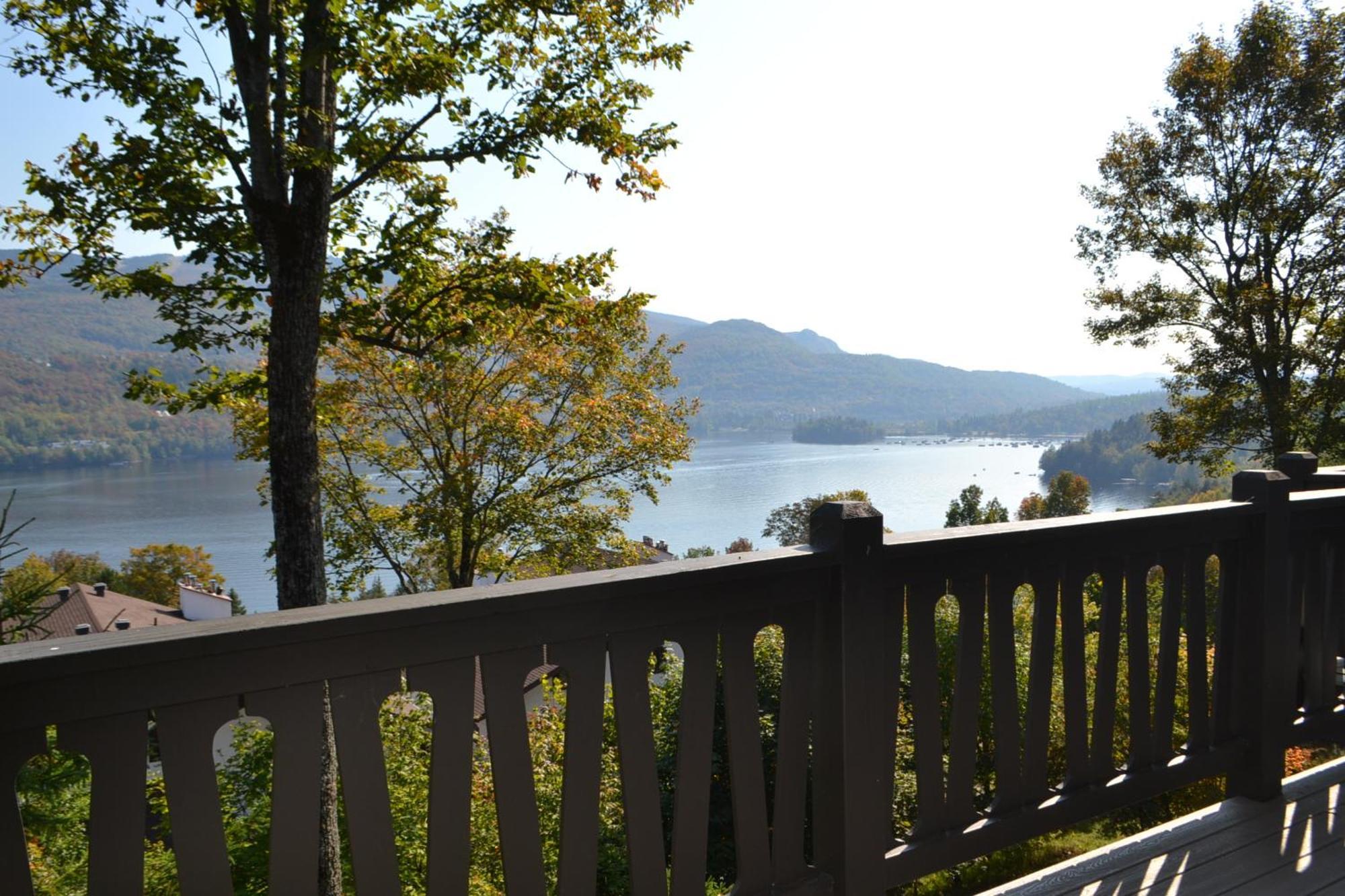 Stunning Condo - View On Lake Tremblant & Mountain Mont-Tremblant Exteriör bild