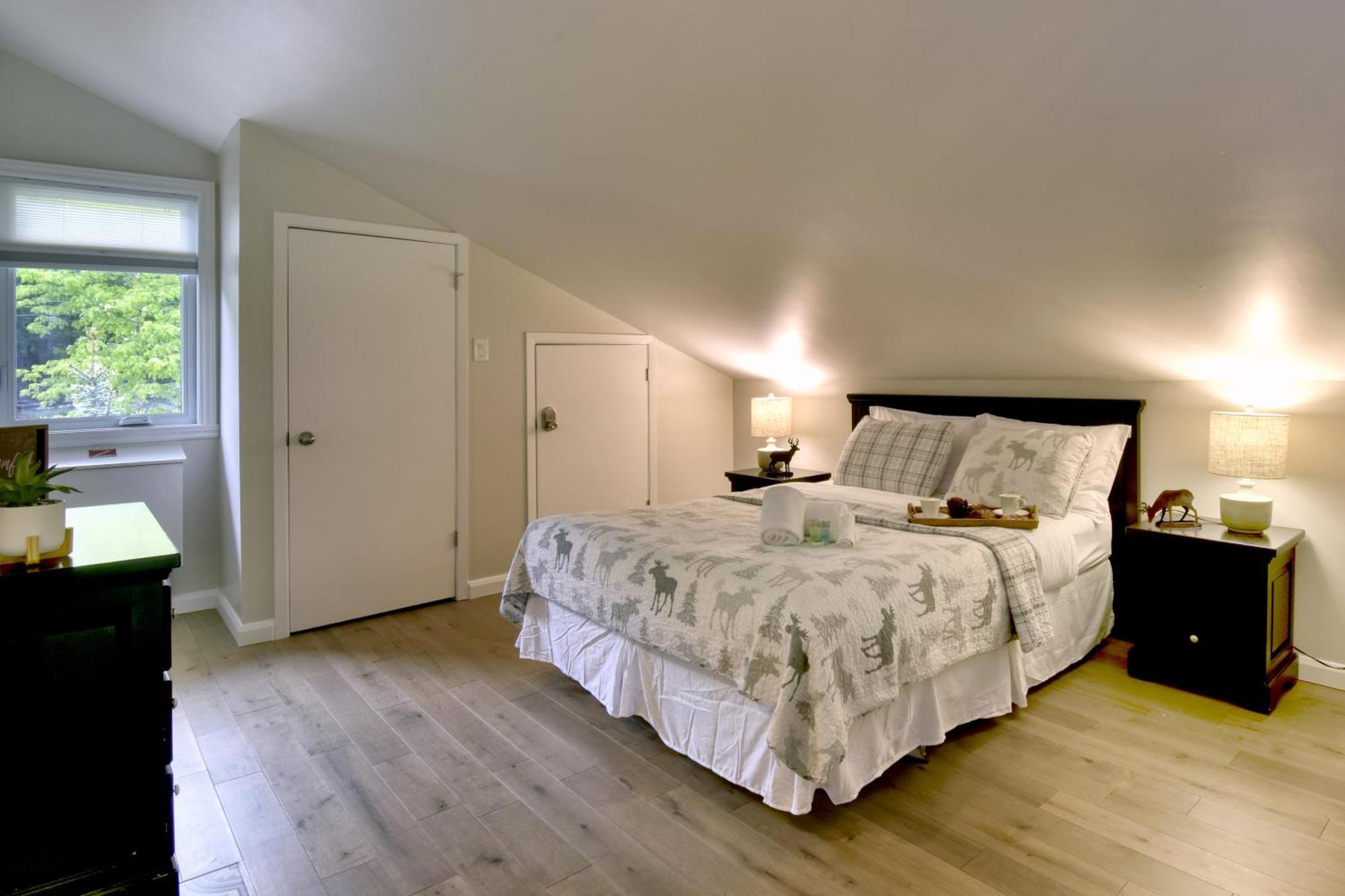 Stunning Condo - View On Lake Tremblant & Mountain Mont-Tremblant Exteriör bild